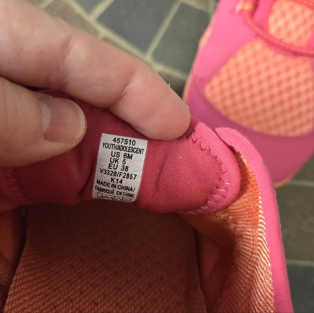 NWT Lands' End Water Shoes Sneakers